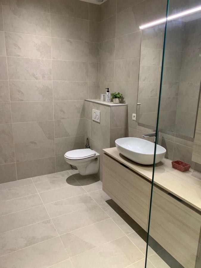 Sanskriti Hotel Scionzier Ngoại thất bức ảnh